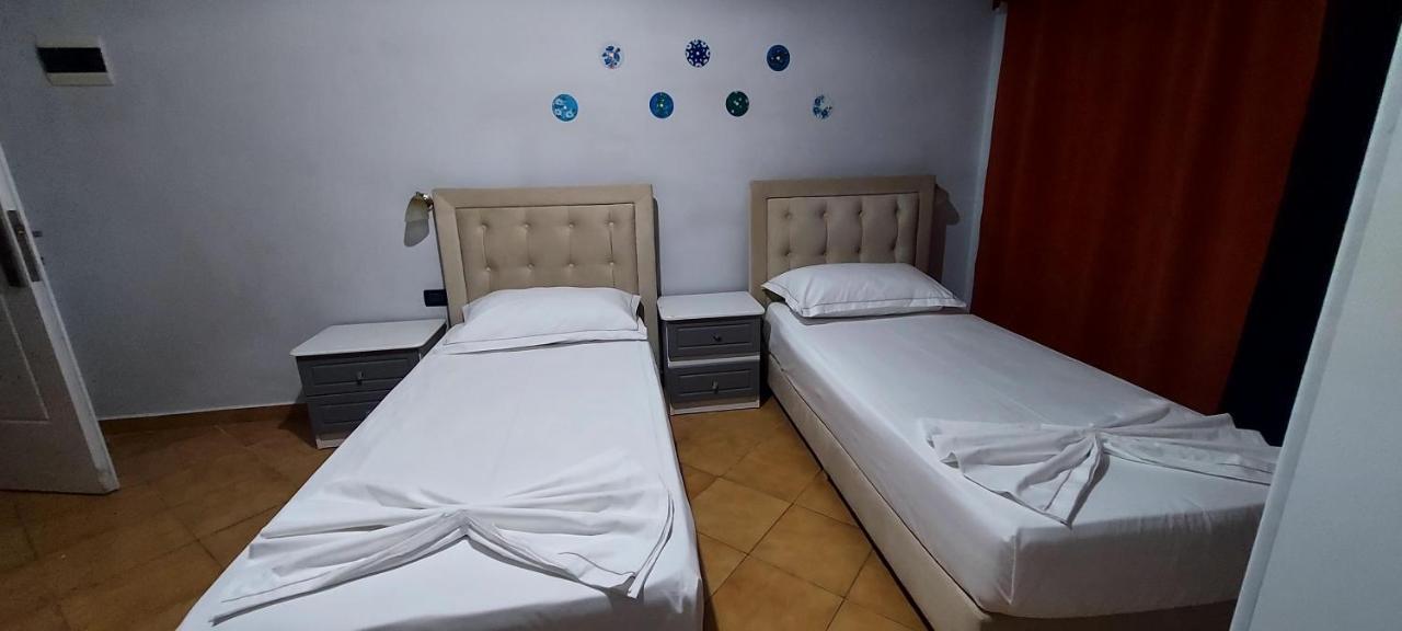 Kanina Hotel&Hostel Sarande Exterior photo