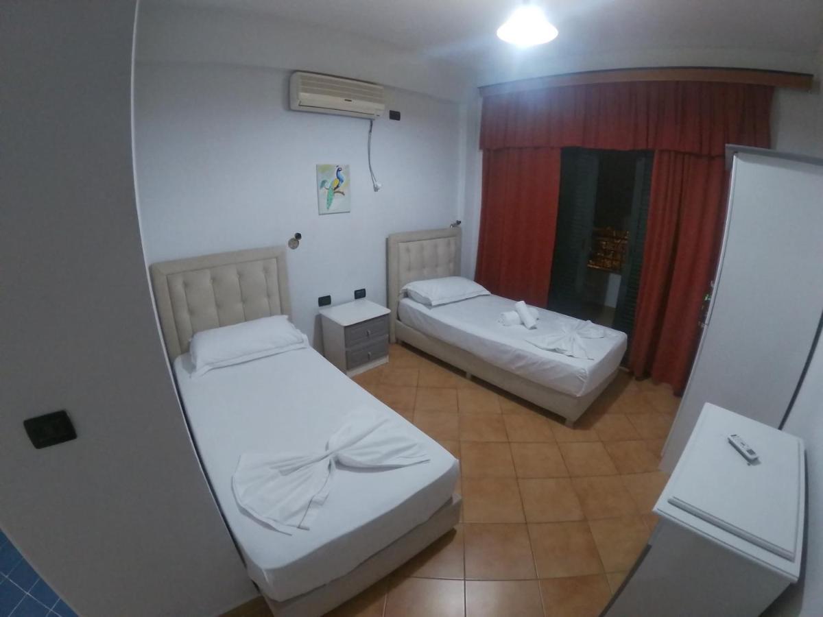 Kanina Hotel&Hostel Sarande Exterior photo